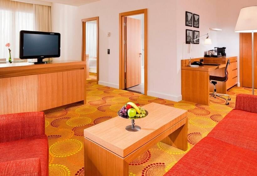 Fotos del hotel Courtyard By Marriott Budapest City Center:  5