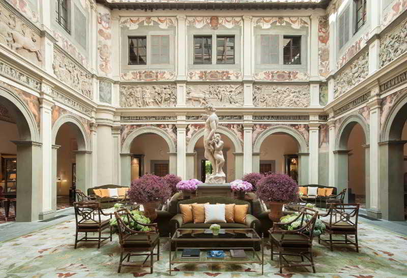 هتل Four Seasons  Firenze