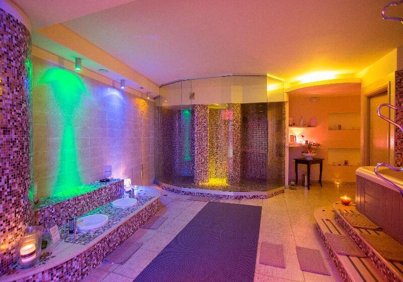 هتل Garden Experience