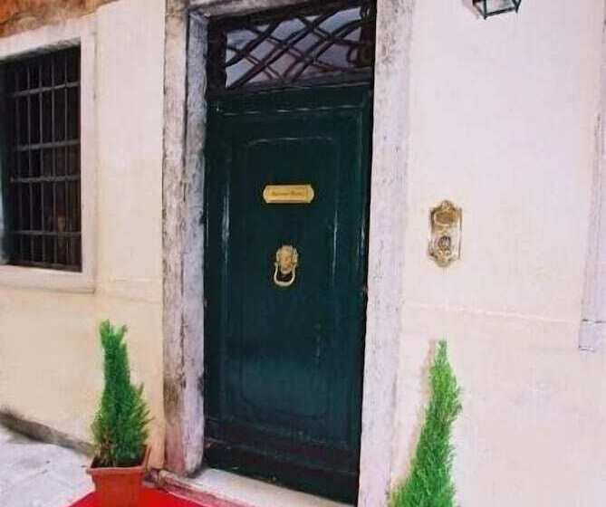 Fotos del hotel Locanda Correr:  5