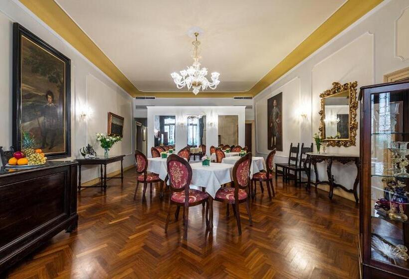 Fotos del hotel Locanda Sant'Agostin:  20