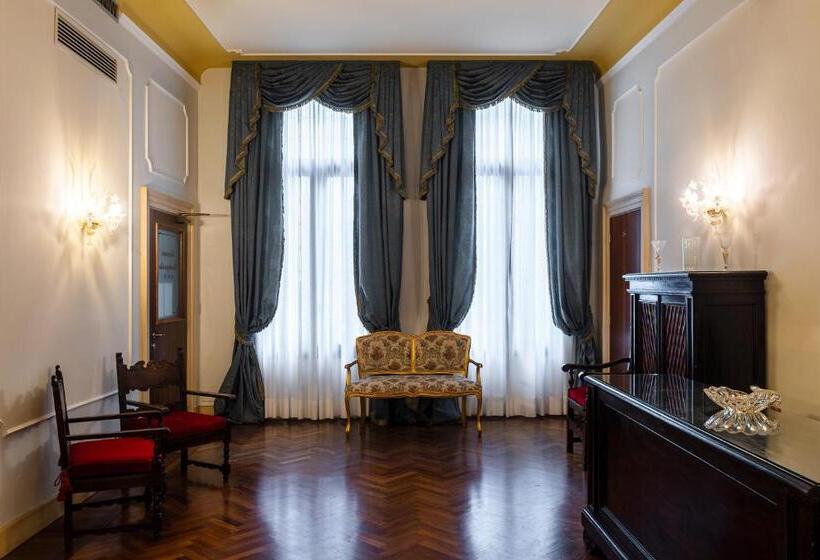 Fotos del hotel Locanda Sant'Agostin:  24