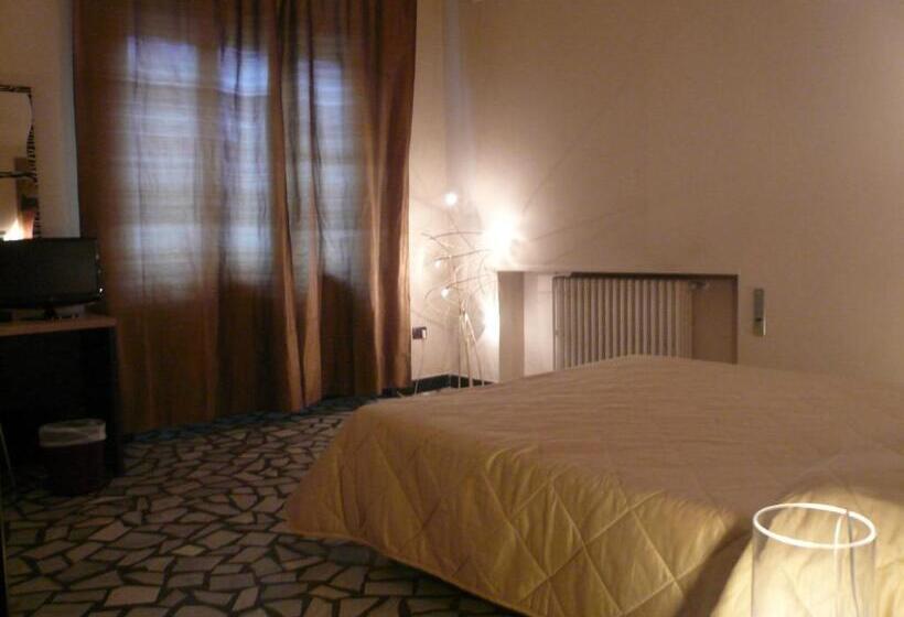 Fotos del hotel Lucca In Villa Elisa & Gentucca: 1 Fotos del hotel Lucca In Villa Elisa & Gentucca: 1