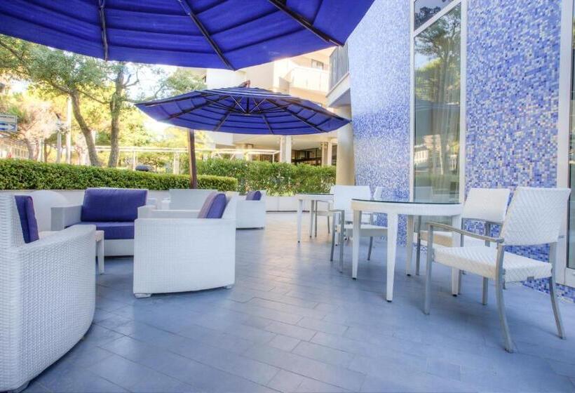 هتل Mercure Rimini Lungomare