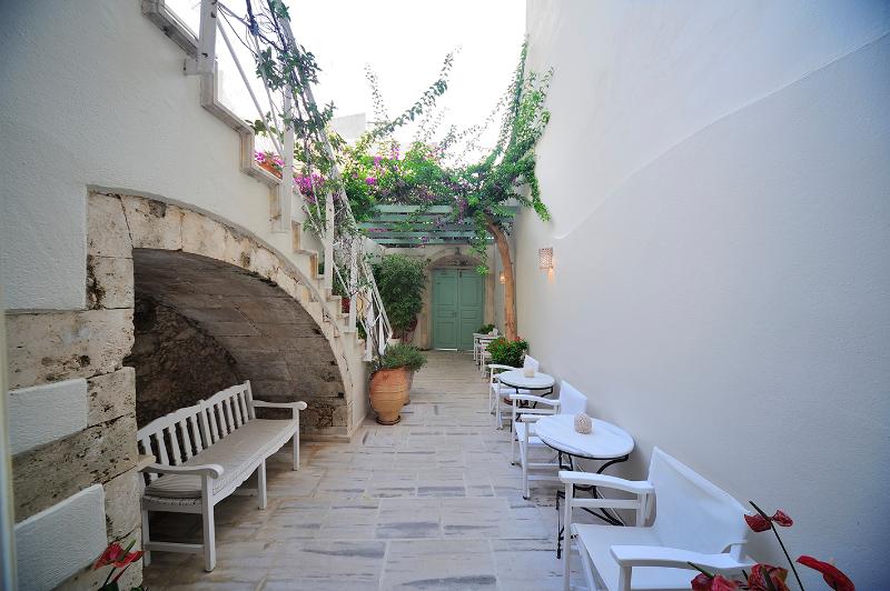 فندق Mythos Suites Boutique