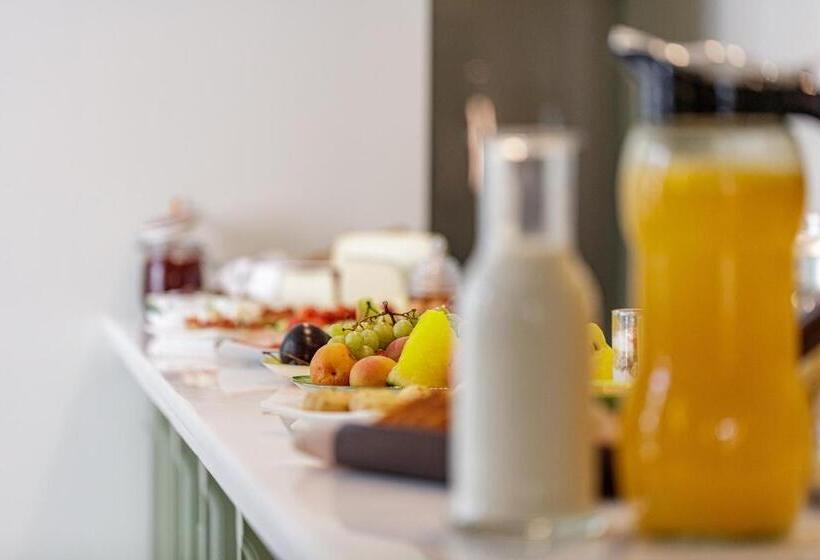 فندق Mythos Suites Boutique
