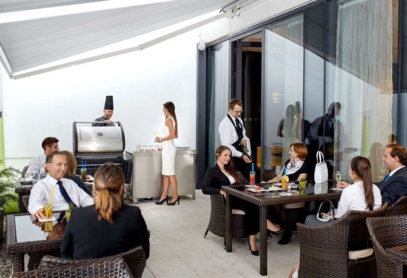 Fotos del hotel Occidental Praha Five:  19