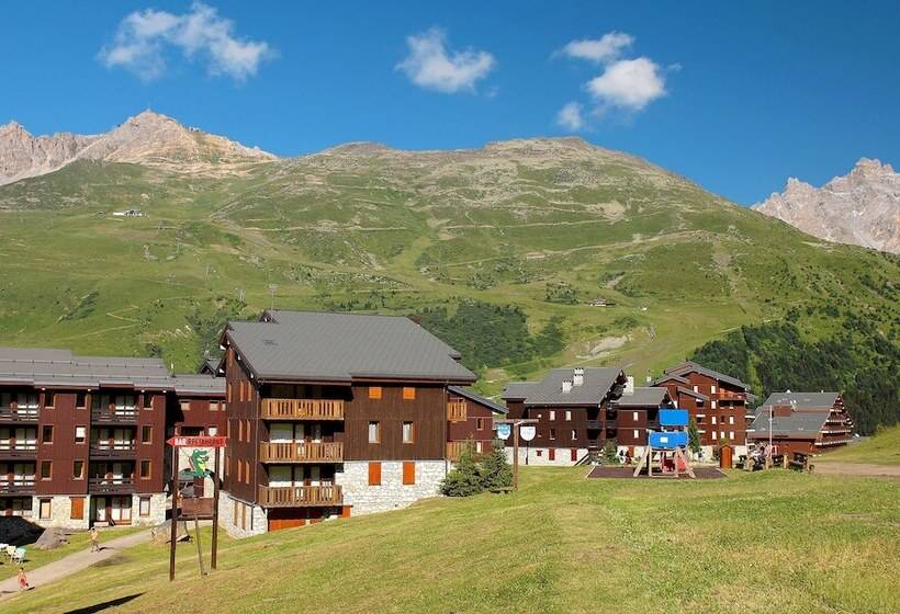 هتل Résidence Odalys Le Hameau Du Mottaret