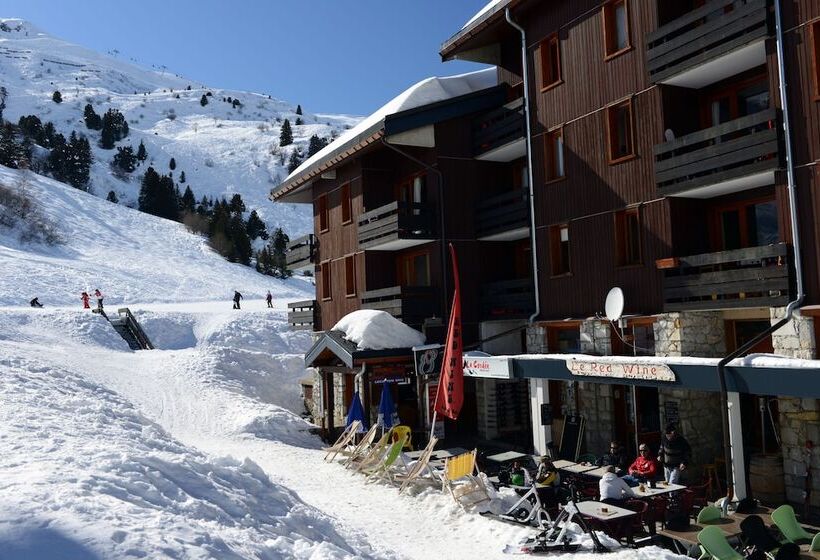 هتل Résidence Odalys Le Hameau Du Mottaret