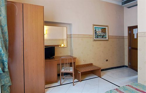 Fotos del hotel Repubblica Hotel Rome:  16