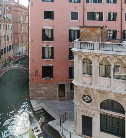 Fotos del hotel Residence Corte Grimani:  13