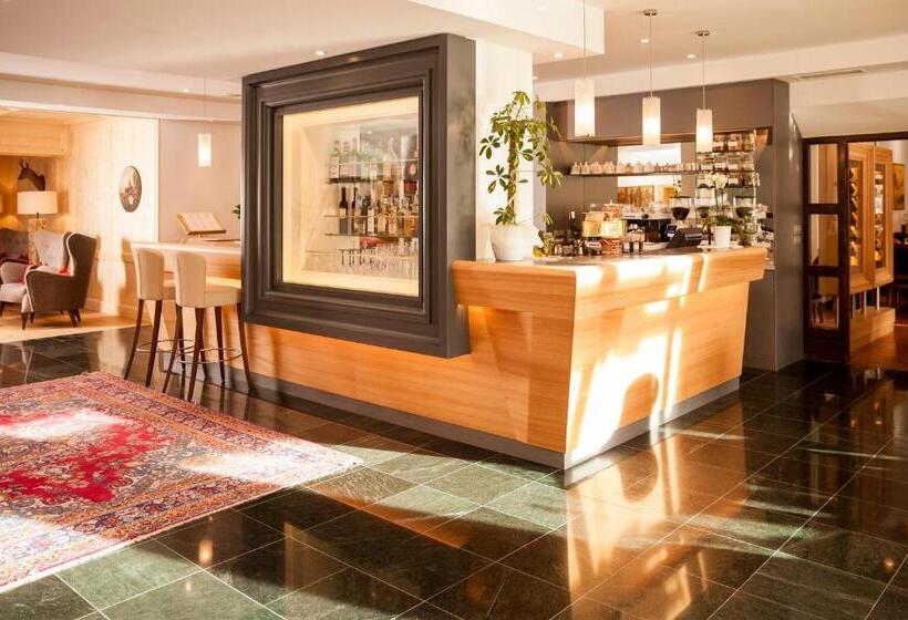 فندق Villa Stefania