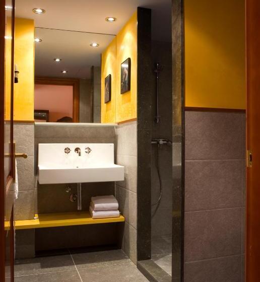 בית מלון כפרי Villaro Del Bosc