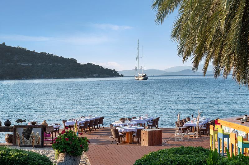 استراحتگاه Toka Bodrum Hotel & Beach Club