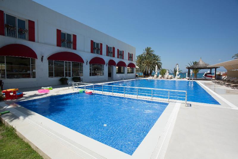 استراحتگاه Toka Bodrum Hotel & Beach Club