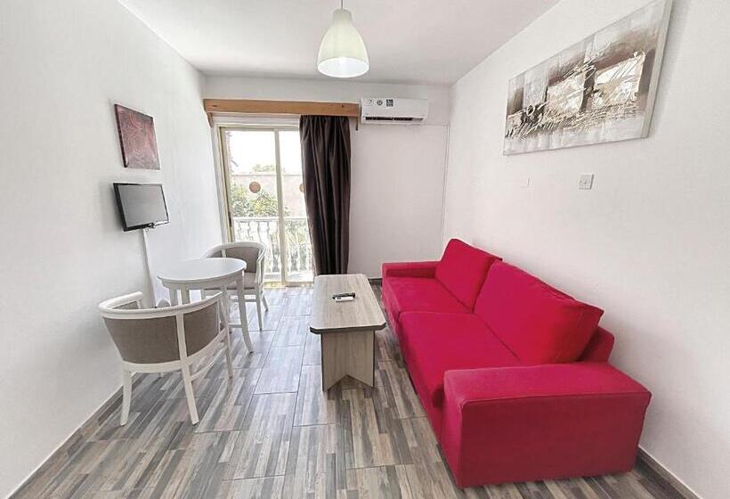 Antonis G. Hotel Apartments