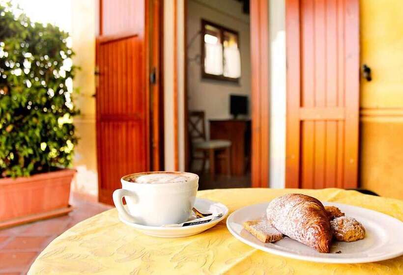 فندق Agriturismo Giuncola E Granaiolo
