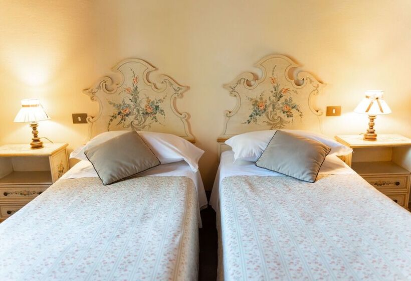 فندق Agriturismo Vecchio Borgo Di Inalbi