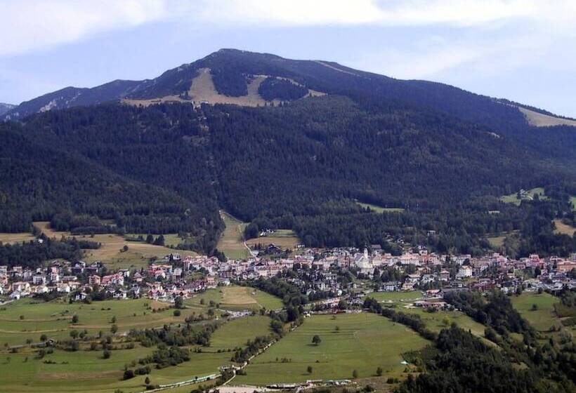 هتل Alpine Smart Residence