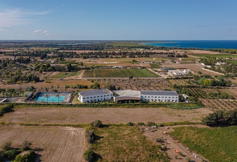 هتل Amareclub Baia Dei Turchi Resort Adults Only
