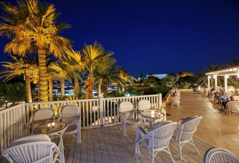 هتل Anissa Beach