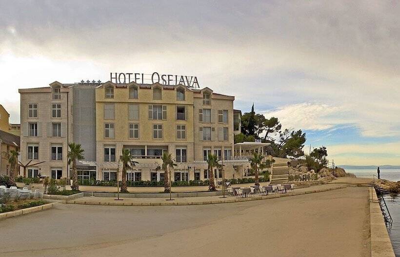 هتل Apartel Park Osejava