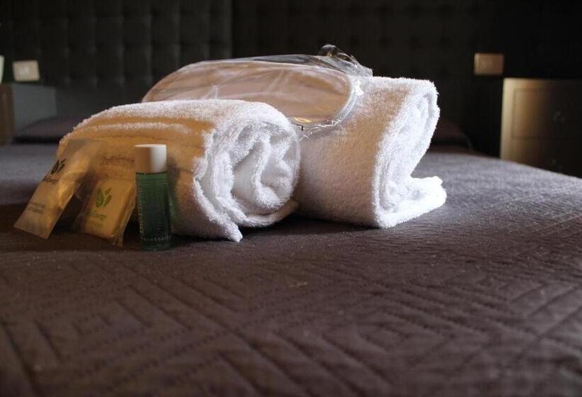 Fotos del hotel Ares Milano:  2