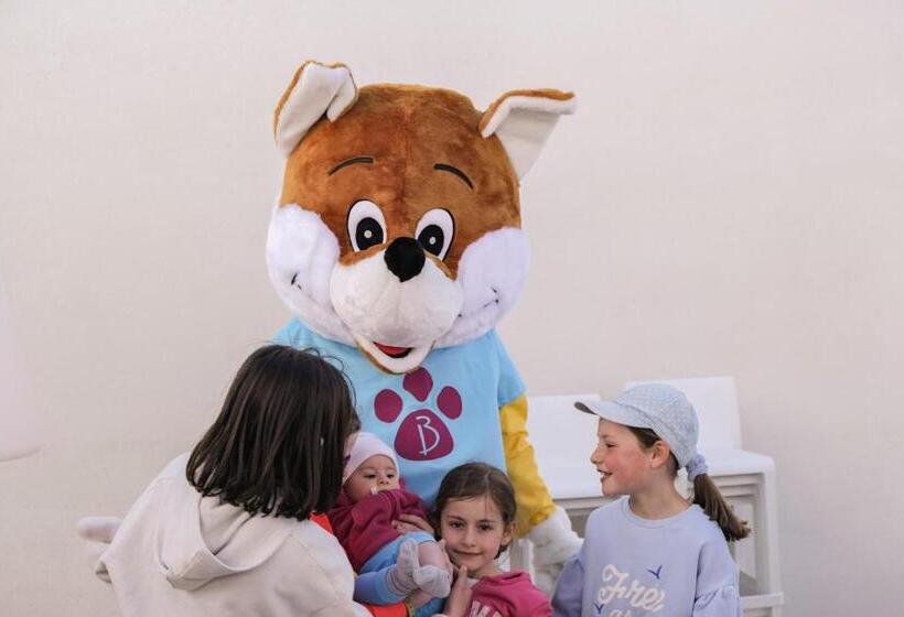 בית מלון כפרי Belambra Clubs Port Camargue   Les Salins