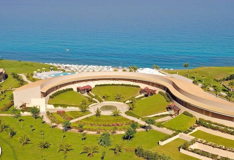 Отель Capovaticano Resort Thalasso Spa