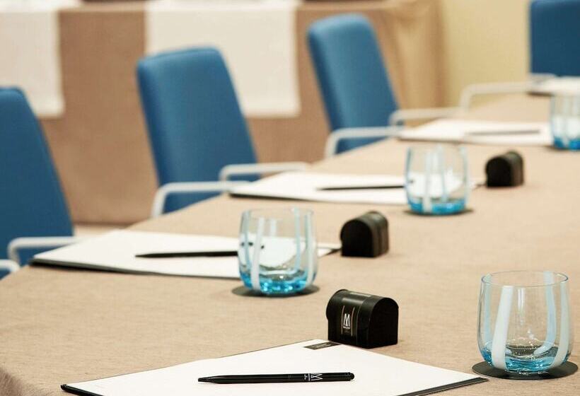 Отель Capovaticano Resort Thalasso Spa