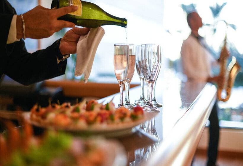 هتل Constantinou Bros Asimina Suites