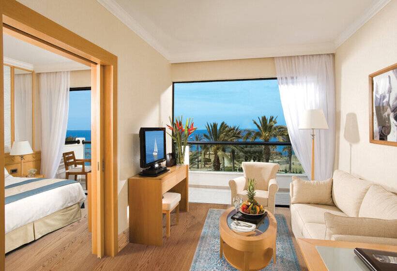 هتل Constantinou Bros Asimina Suites