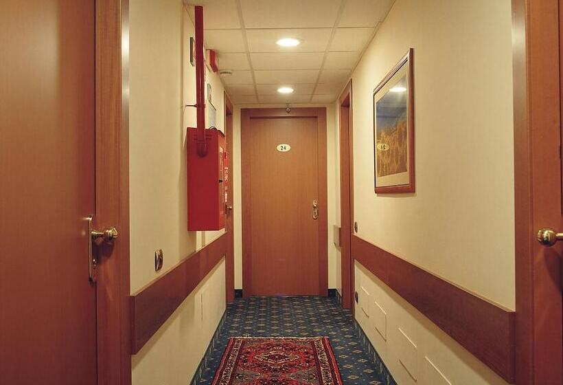 Fotos del hotel Dieci:  40