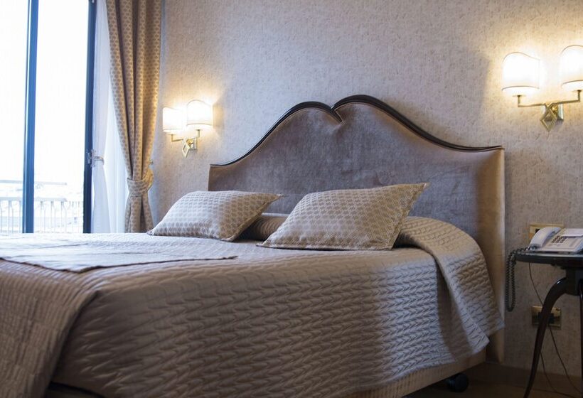 Fotos del hotel Europa:  57 Fotos del hotel Europa:  57