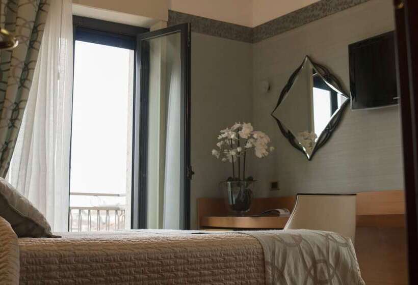 Fotos del hotel Europa:  47 Fotos del hotel Europa:  47