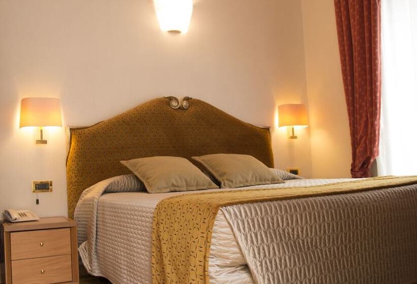 Fotos del hotel Europa:  71 Fotos del hotel Europa:  71