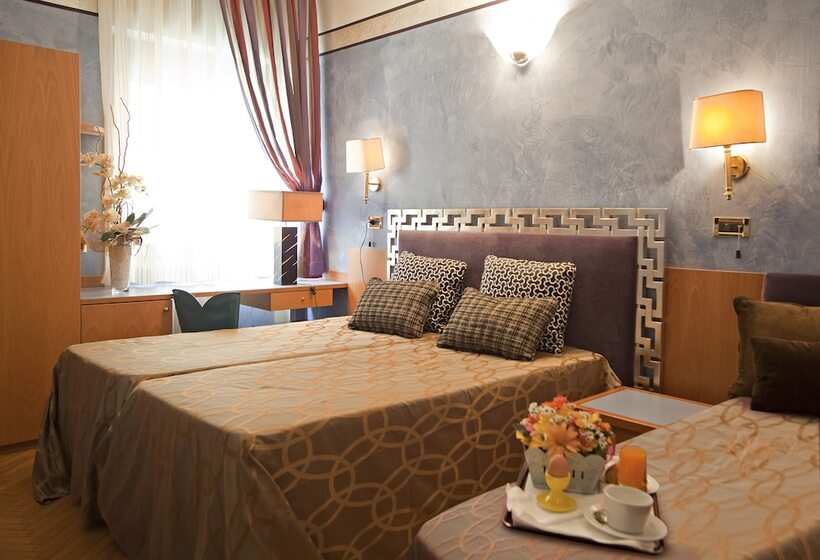 Fotos del hotel Europa:  55 Fotos del hotel Europa:  55