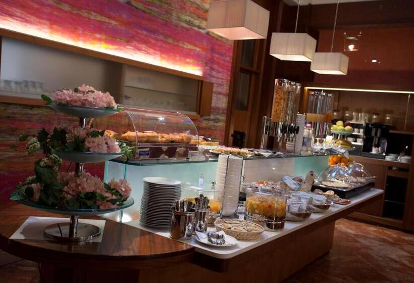 Fotos del hotel Europa:  24 Fotos del hotel Europa:  24