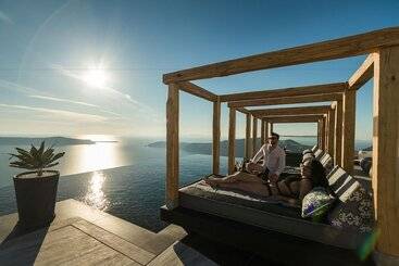 هتل Altana Heritage Suites