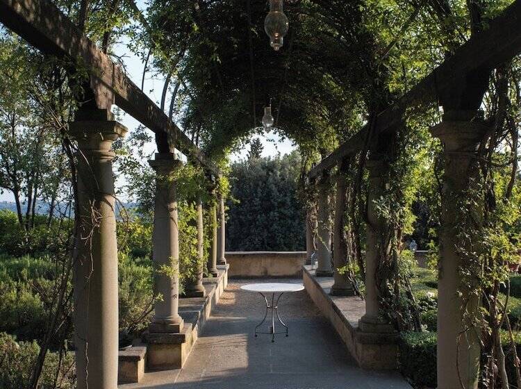 هتل Il Salviatino Firenze