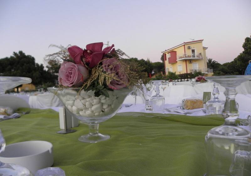 酒店 Irida Beach Resort Suites