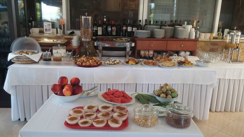 酒店 Irida Beach Resort Suites