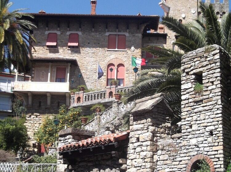 هتل La Velacastello Il Rifugio