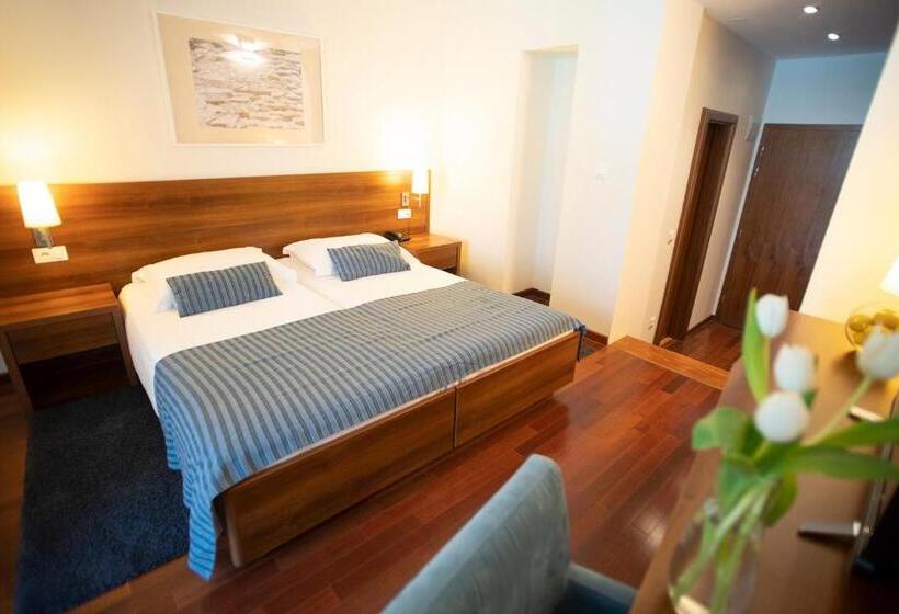هتل Labranda Velaris Resort