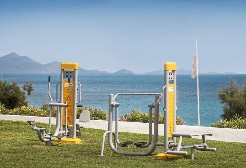 هتل Mitsis Family Village