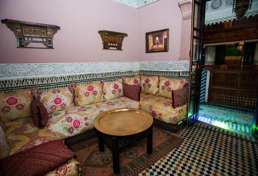 هتل Palais Al Firdaous