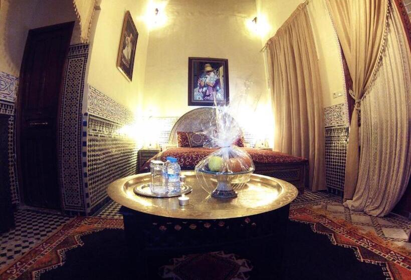هتل Palais Al Firdaous