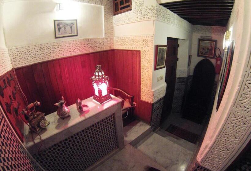 هتل Palais Al Firdaous