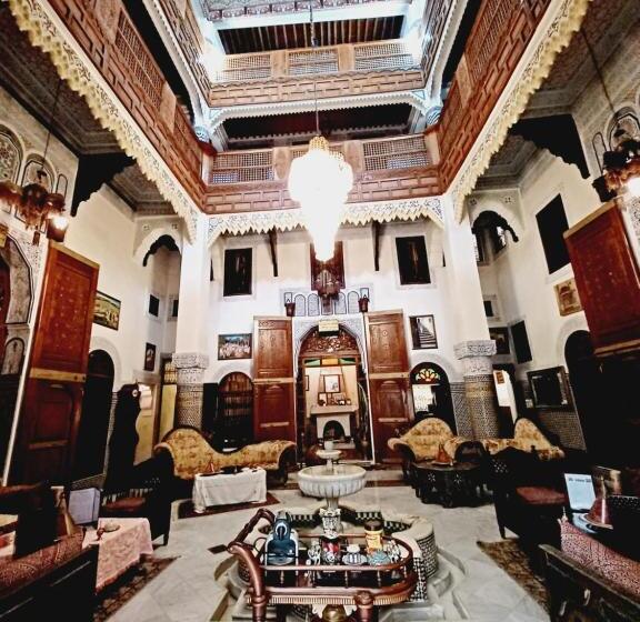 هتل Palais Al Firdaous