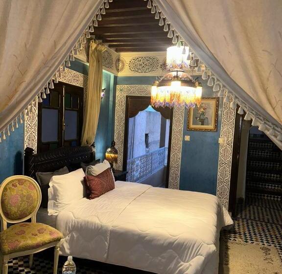 هتل Palais Al Firdaous
